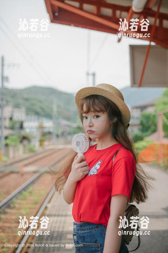 BoLoli菠萝社 - 猫九酱Sakura的无圣光版睡衣：原图中那些尚未被唤醒的瞬间！