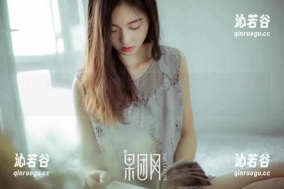 GIRLT果团网-小九九 GIRLT果团网 - 小九九图包分享:校园不再只有书本,还有那些“偷偷”的瞬间!