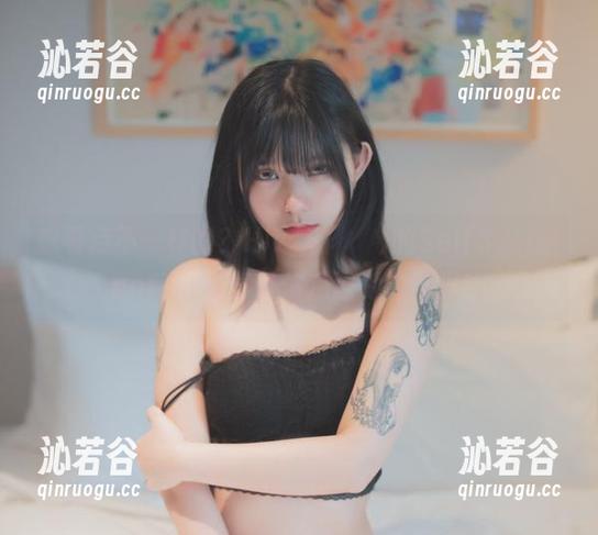 想看点不一样的？Hizzy(히지)的SelfSatisfaction写真带你走进她的世界！