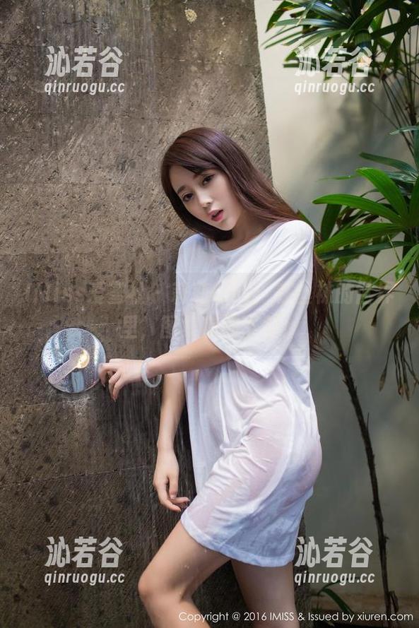 IMiss爱蜜社-莉莉Lily IMiss爱蜜社 - 莉莉Lily:在丝袜的世界里,图集随你下载!
