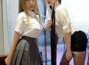 MFStar模范学院 – 死库水和蒋小静Jessica的写真，简直是水波荡漾的完美组合！