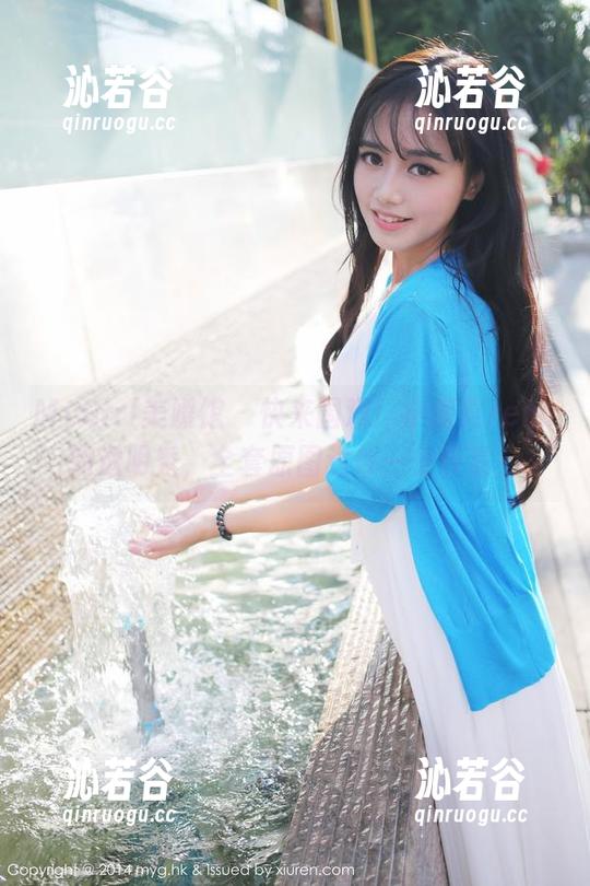 MyGirl美媛馆 - 快来围观！小海臀rena的透明秀，全套原图送你一份惊喜！