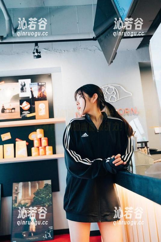 Sonson(손손)的暗黑精灵图片更新，每张都有种微妙的幽暗吸引力！