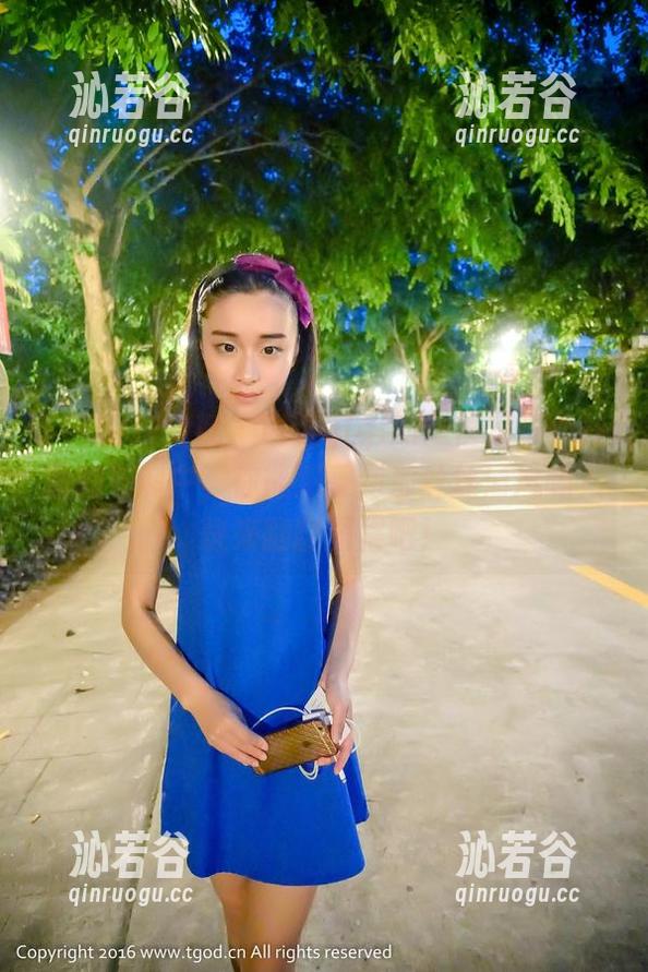 TGOD推女神 - 琪琪qlql的短裤精选：轻盈的布料中，你能感受到那丝丝清风吗？快来翻翻图集吧！