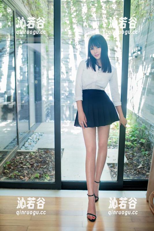 TuiGirl - 每一张赵梦洁的校服作品，都是在撩拨我的视线。