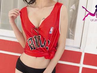 UGirls尤果网 – 看看乔依琳是如何把剧情融进写真集里的，每一张都想收藏！