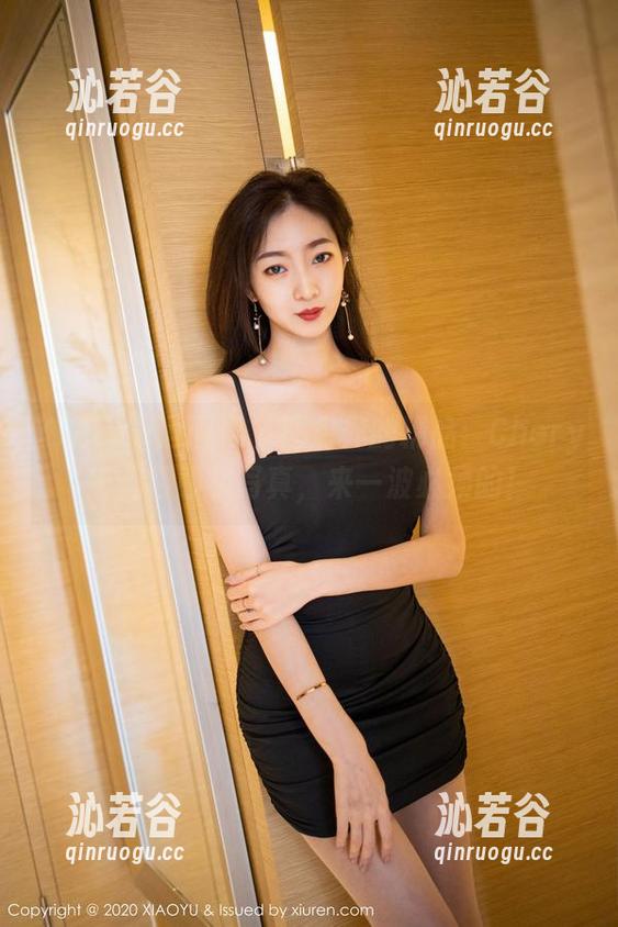 XIAOYU语画界 - 图包界的精品：Chery绯月樱眼镜写真，来一波必须的！