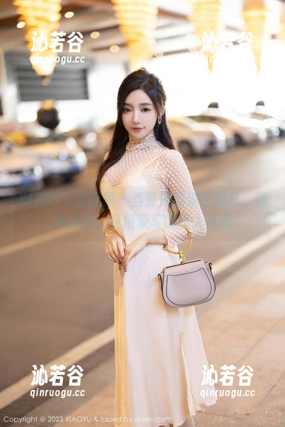 XIAOYU语画界 - 当豆瓣酱遇上黑丝：图集精选，轻描淡写的撩人气息
