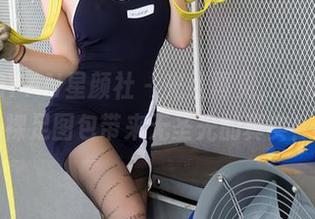 XINGYAN星颜社 – 光线再见，李丽莎的裸足图包带来无圣光的真实！