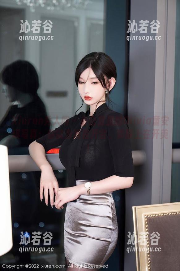 Xiuren秀人网-Olivia童安琪 Xiuren秀人网 - 办公室里的Olivia童安琪写真:你以为我在开会,实际上在开美!