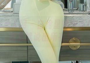 Xiuren秀人网 – 白裙里的周波儿：美图未必能说出所有故事