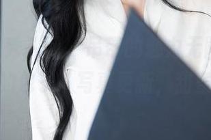 Xiuren秀人网 – 吊带的魅力无限，“奶茶味的包子”写真更新，甜蜜袭来