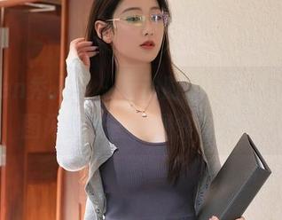 Xiuren秀人网 – 运动时刻，林乐一的美图闪耀光芒！图集来袭！