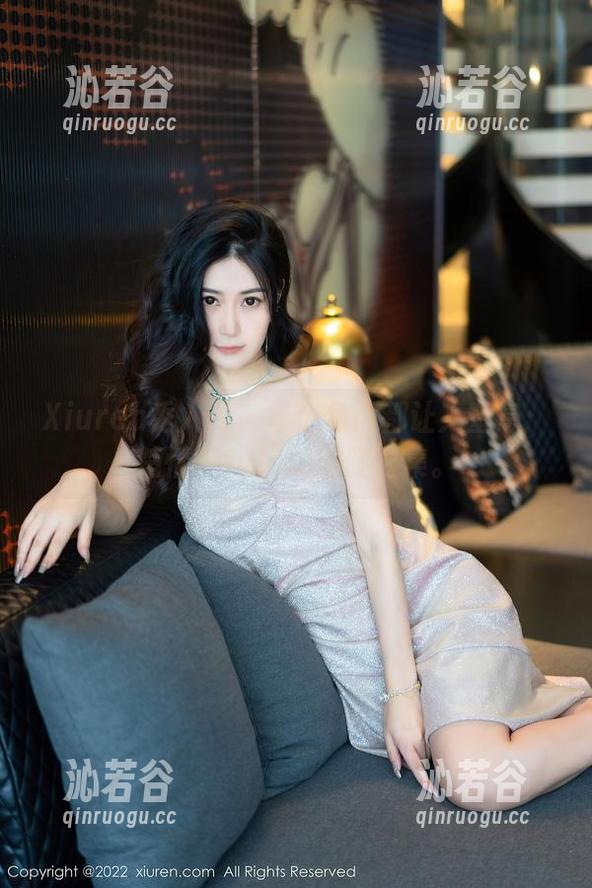 Xiuren秀人网-楚恬Olivia Xiuren秀人网 - 每个角度都让人窒息:楚恬Olivia的美腿合集。