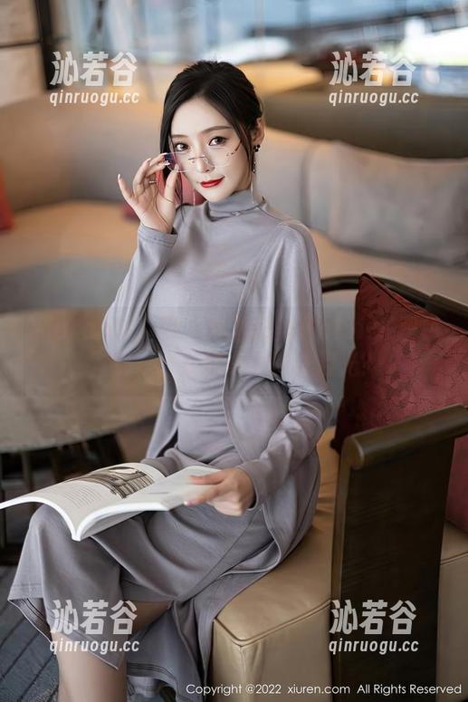Xiuren秀人网-糯美子nini Xiuren秀人网 - 精选糯美子niniJK图包,哪一张是你心中的白月光?