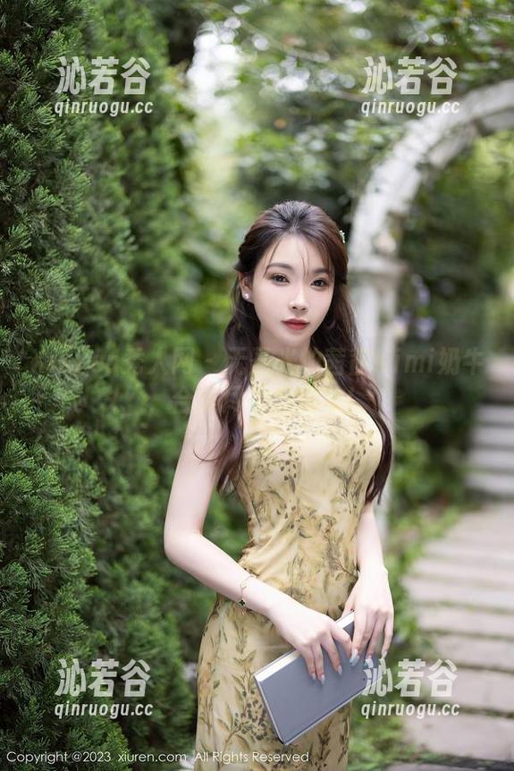 Xiuren秀人网 - 无圣光的茜茜Kimi奶牛，合集尽在掌握中！