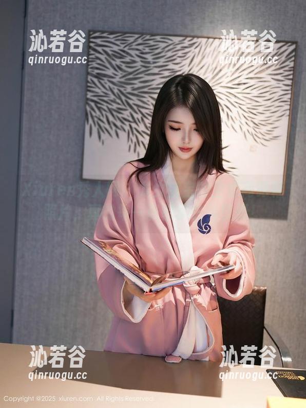 Xiuren秀人网 - 龙女宝宝的全套高跟鞋照片，真的每一张都拿去当壁纸！