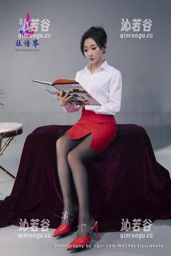 丽柜-伊园 丽柜 - 写真不是梦想,伊园学姐教你如何享受免费福利!