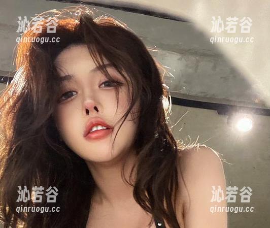 于芷晴 微密圈 - 于芷晴的圣诞红兔写真,壁纸让这个冬天不再冷清