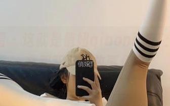 微密圈 – 这就是俏妞qiaoniuTT：红底高跟背后的故事作品