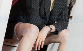 克拉女神 – 汤怡的旗袍原图：全套美丽，让我心情都变得温柔
