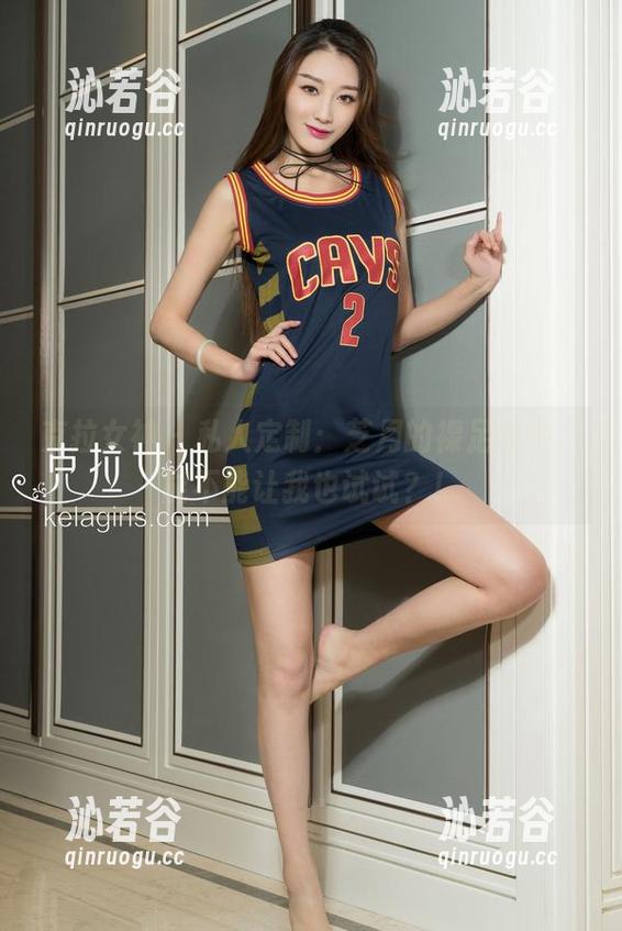 克拉女神-芝月 克拉女神 - 私人定制:芝月的裸足图包,能不能让我也试试?!