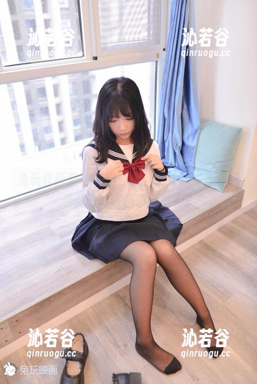 兔玩映画黑色制服合集：免费试穿，顺便看看谁的咳嗽声最精彩！