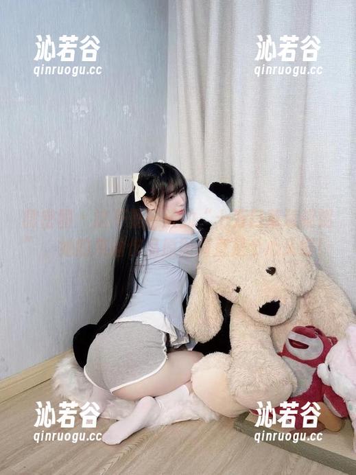 十万口草莓粥粥 微密圈 - 这不是一般的“十万口草莓粥粥”,她的灰丝作品原图简直是个心头好!