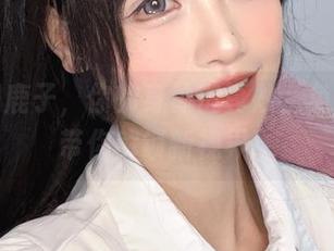 千反田鹿子，你的身体链真妙，免费照片带你解锁新视界！