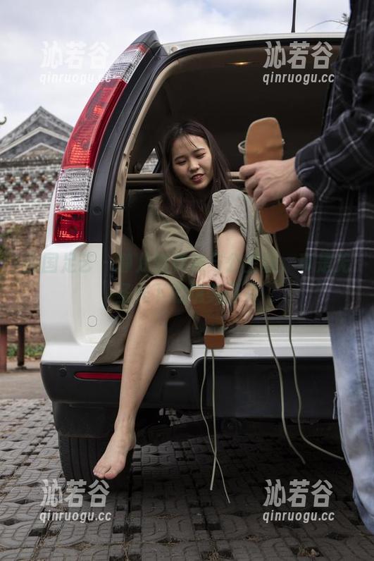 南国足艺 - 静儿的棉袜与公主鞋，真是无圣光下的绝美画卷