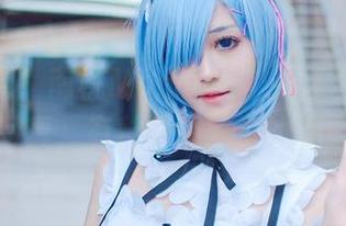 疯狂福利！南桃Momoko“神乐和服”下的写真，有种悄悄靠近的温柔！