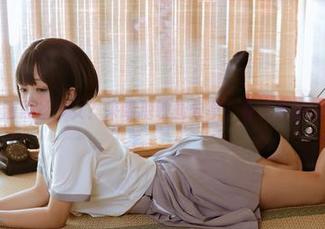 想要高清黑丝少女？来喵糖映画分享，补充失眠的良药！