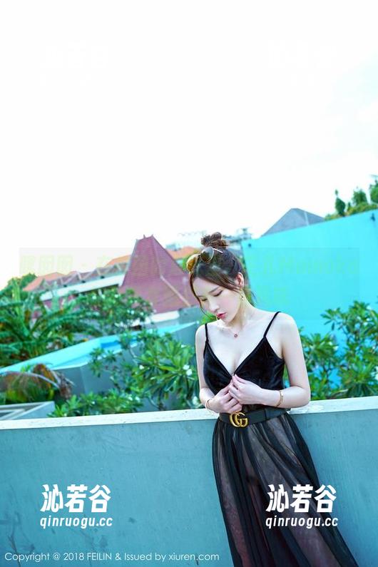 嗲囡囡-芷儿Momoko 嗲囡囡 - 在校园的晨光里,芷儿Momoko的写真套图别有一番风味