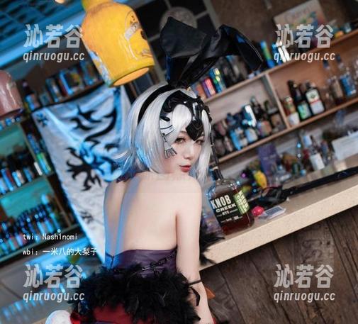 大梨子不是御姐带来的大凤礼服：你绝对想不到的原图照片奇观！