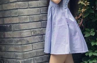 头条女神 – JennyR的不知火舞COS，别说无圣光，我的心里也是一团乱麻的作品！