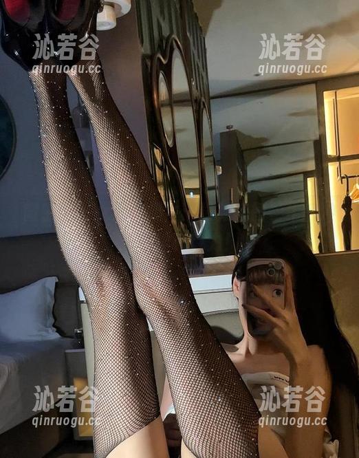 女刺客 微密圈 - 女刺客奶牛:最新套图,牛气冲天的神秘魅力!