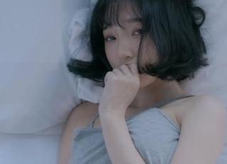 走进姜仁卿(강인경)的短裤世界，在线高清无法抵挡！
