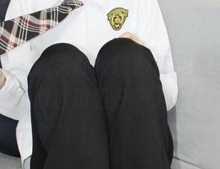 小众视觉 – 迷失在嘤嘤的裤里丝壁纸中，心情也跟着升华了呢！