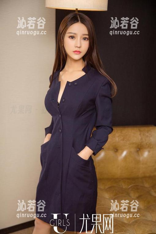 尤果网 - 办公室？不，是杨晨晨的私人写真展！