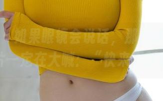 尤果网 – 如果眼镜会说话，那赵娜娜的这组图片一定在大喊：“快来更新我！”