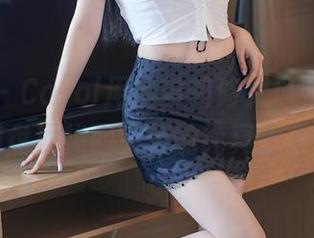 尤蜜荟 – Carol周妍希的修女风，一起在网盘里找回失落的纯真合集！