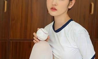 尤蜜荟 – 让人忍不住想多看几眼的免费写真，来自十三姨的闺房下午茶！