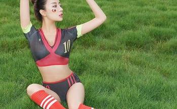 尤蜜荟 – 被床偏爱的柚柚酱：来看看这些原图和图册的趣味瞬间！