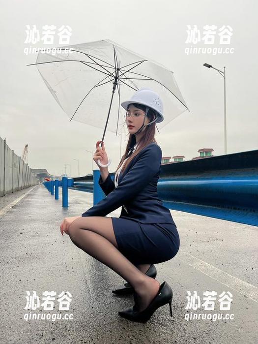 就是阿朱啊 微密圈 - 在线福利:就是阿朱啊在红裙里比红绿灯还打眼,快来围观!