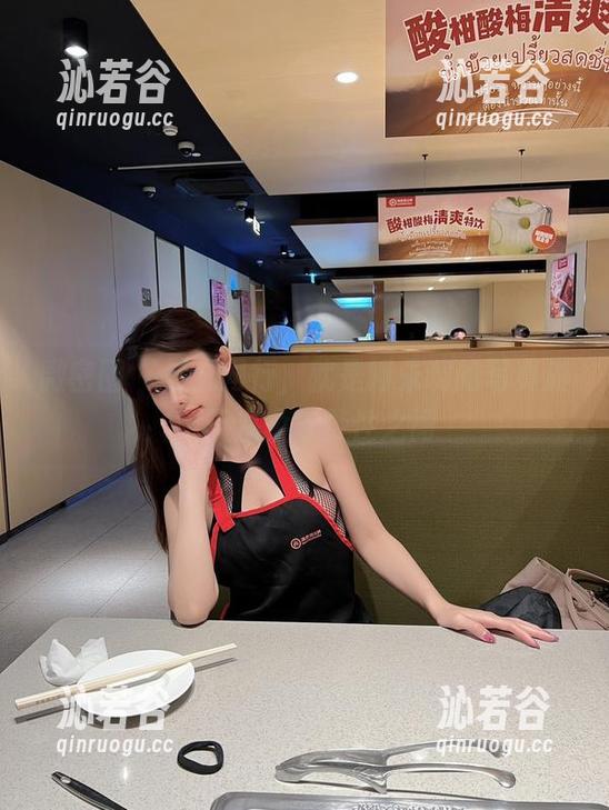 就是阿朱啊 微密圈 - 与虎同行,就是阿朱啊的写真游走于温柔与野性之间
