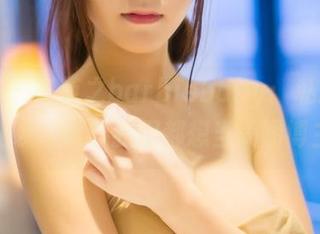 推女神 – 岑苑之barbiebaby：私拍女孩的逆袭，谁让我们都想当美图博主！