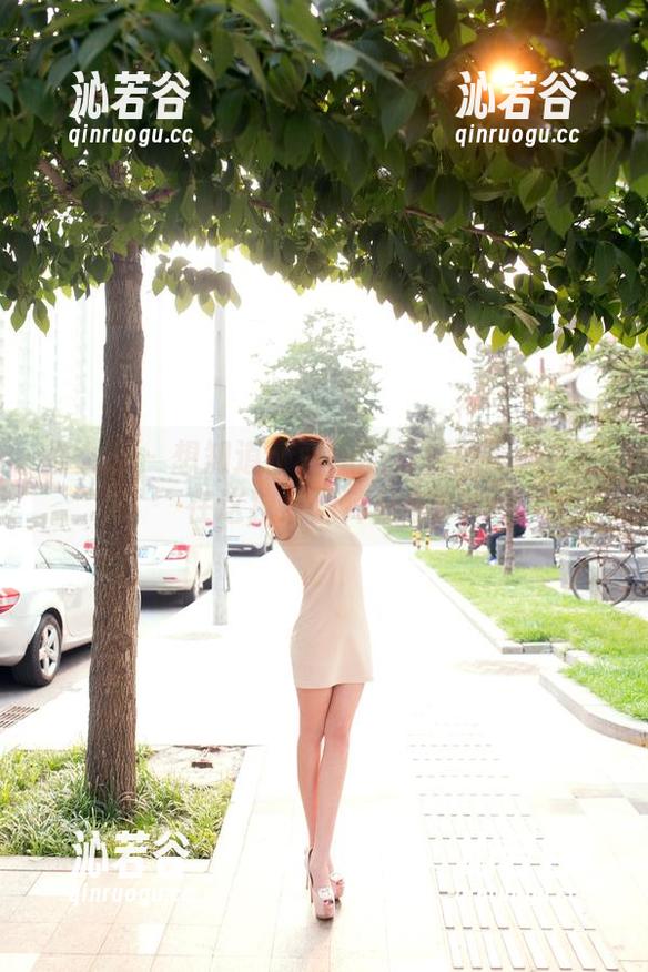推女郎 - 想知道土豆姐的自拍秘籍吗？尽在这独家图库分享！