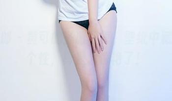 推女郎 – 黄可的圣诞写真，壁纸中藏着的个性，真是太惊艳了！