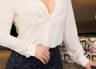 星颜社 – Vily豆豆的校服世界：独一无二的免费写真合集！