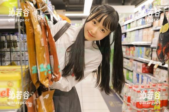木绵绵OwO 谁才是女王?看看木绵绵OwO这组原图作品,你见过如此绝美吗?